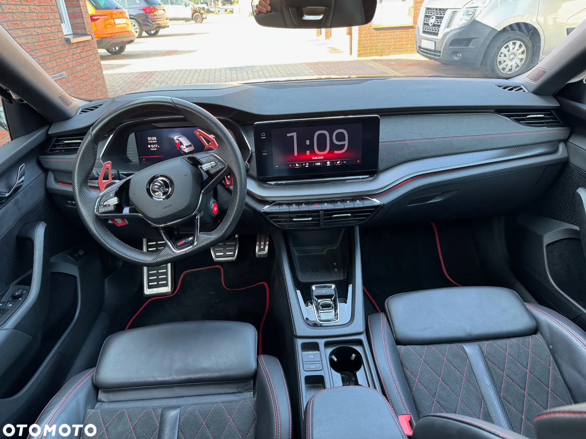 Skoda Octavia Combi 2.0 TSI DSG RS 245 - 13