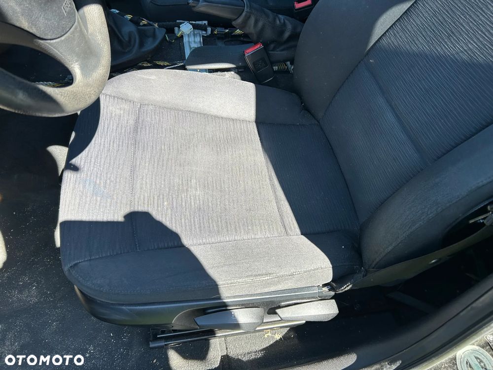 FOTEL FOTELE KANAPA BOCZKI KOMPLET BMW SERIA 1 I E87 - 2