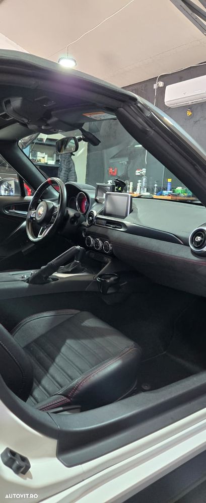 Abarth 124 Spider - 3