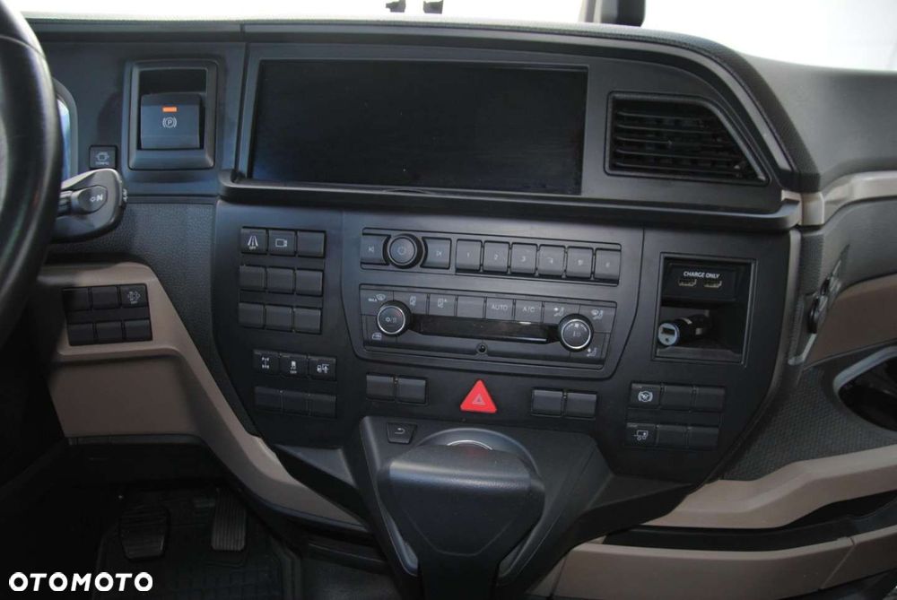 MAN TGX 18.510, LOW DECK MEGA, RETARDER - 16