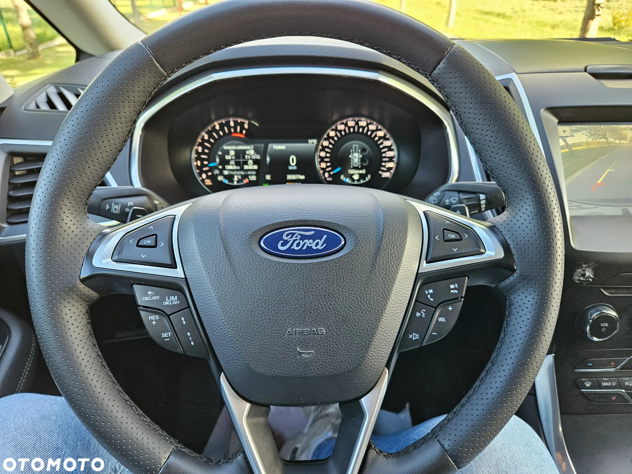 Ford S-Max 2.0 TDCi Titanium PowerShift - 33