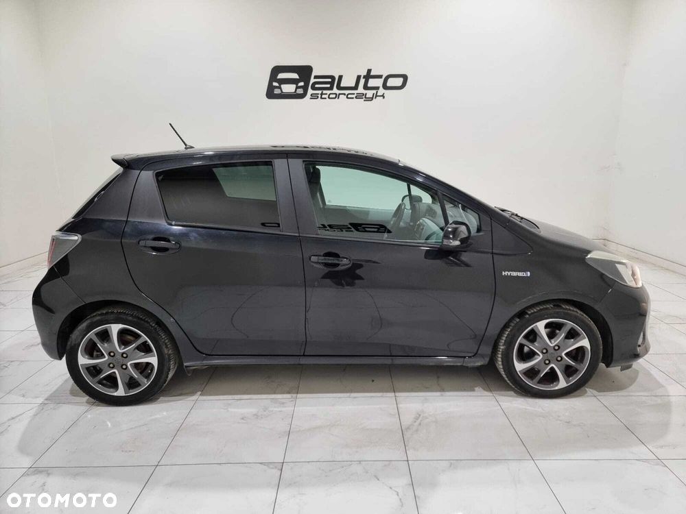 Toyota Yaris - 6