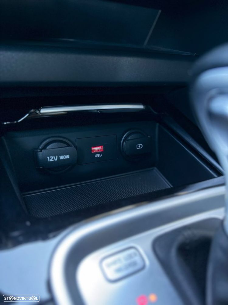 Kia XCeed 1.6 GDi PHEV Drive - 26