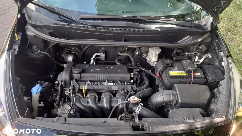 Kia Rio 1.4 Spirit - 21