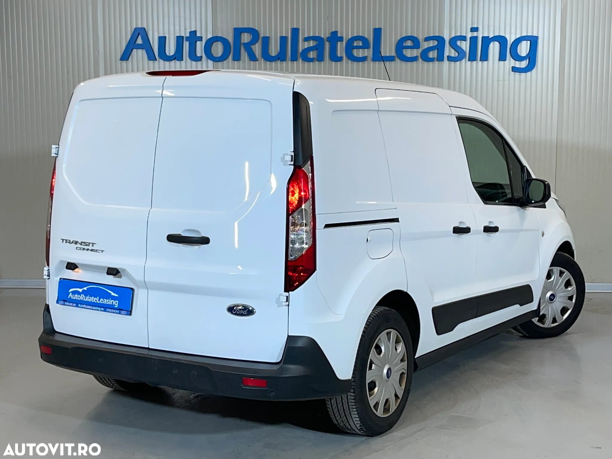 Ford Transit Connect - 3