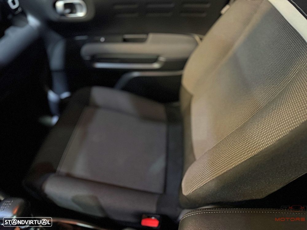 Citroën C3 Aircross 1.2 PureTech Shine - 20