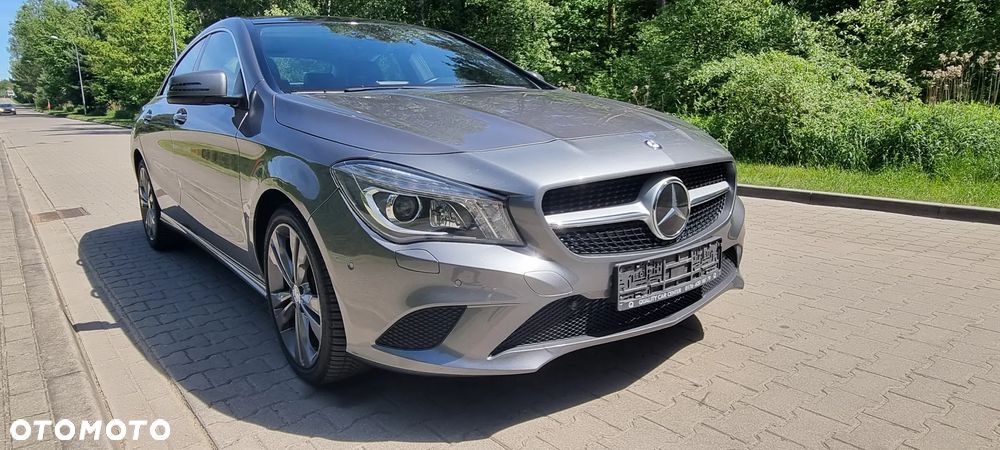 Mercedes-Benz CLA 250 4Matic 7G-DCT UrbanStyle Edition - 11