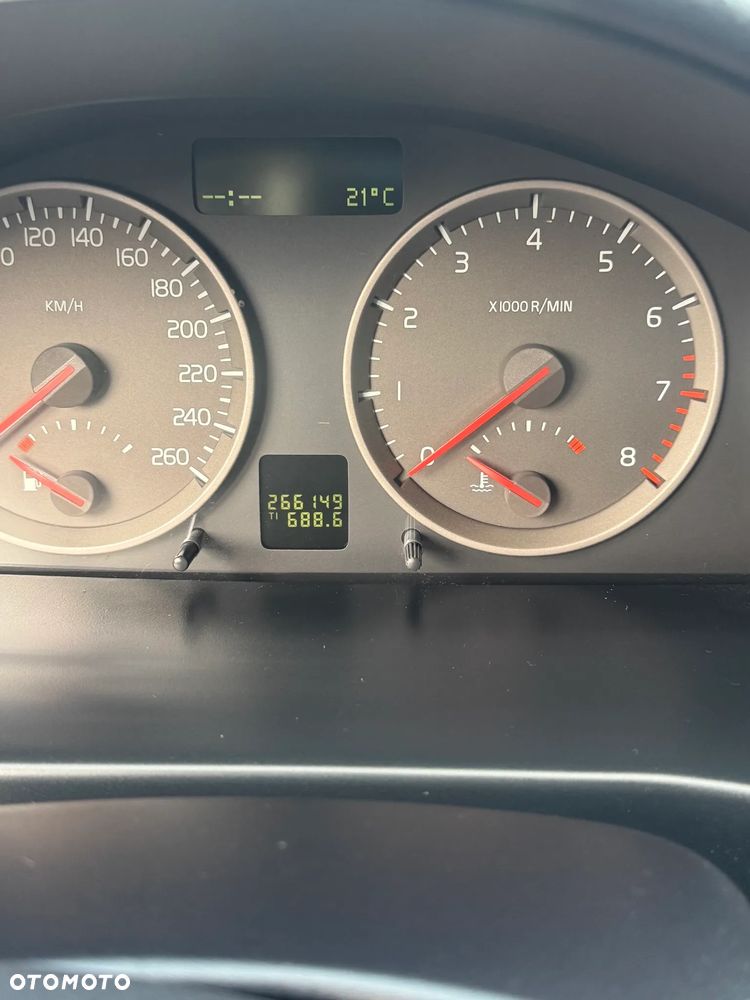 Volvo V50 2.4 Momentum - 7