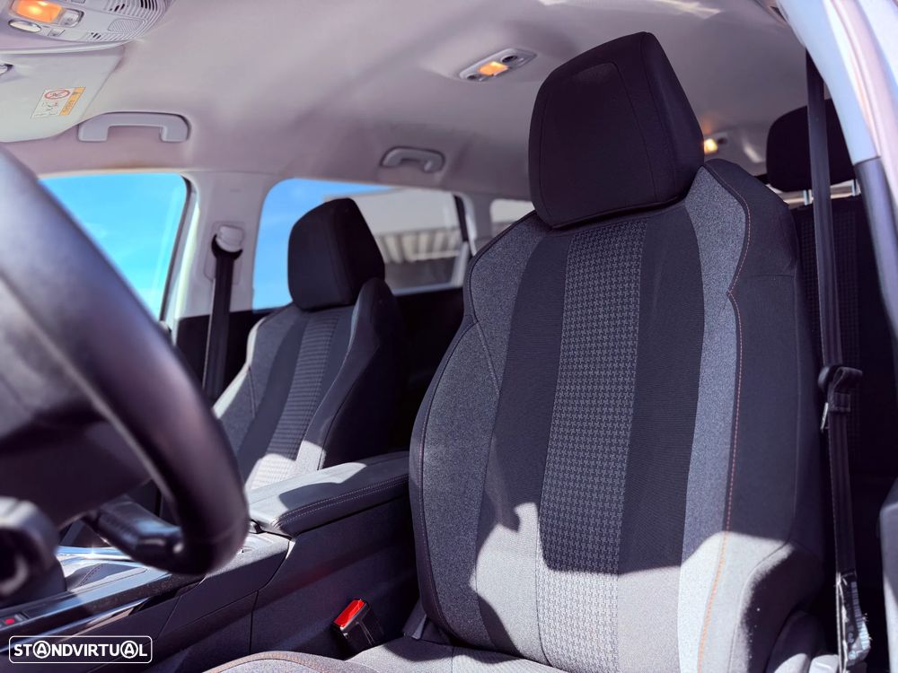 Peugeot 5008 PureTech 130 Stop & Start Active Business-Pack - 25