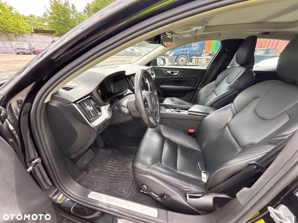 Volvo S60 T6 AWD Geartronic RDesign - 16