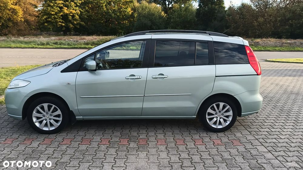 Mazda 5 - 6