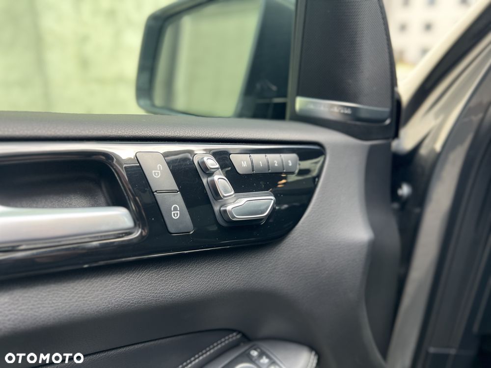 Mercedes-Benz GLS - 20