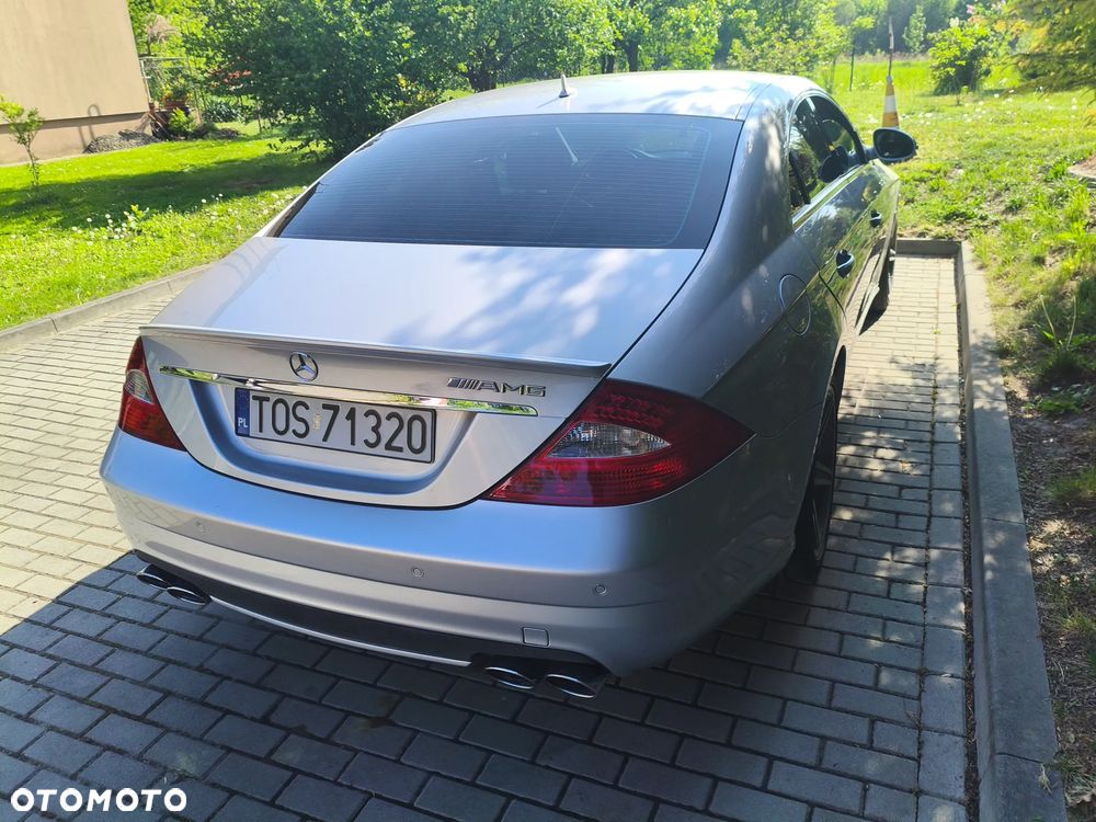 Mercedes-Benz CLS - 10