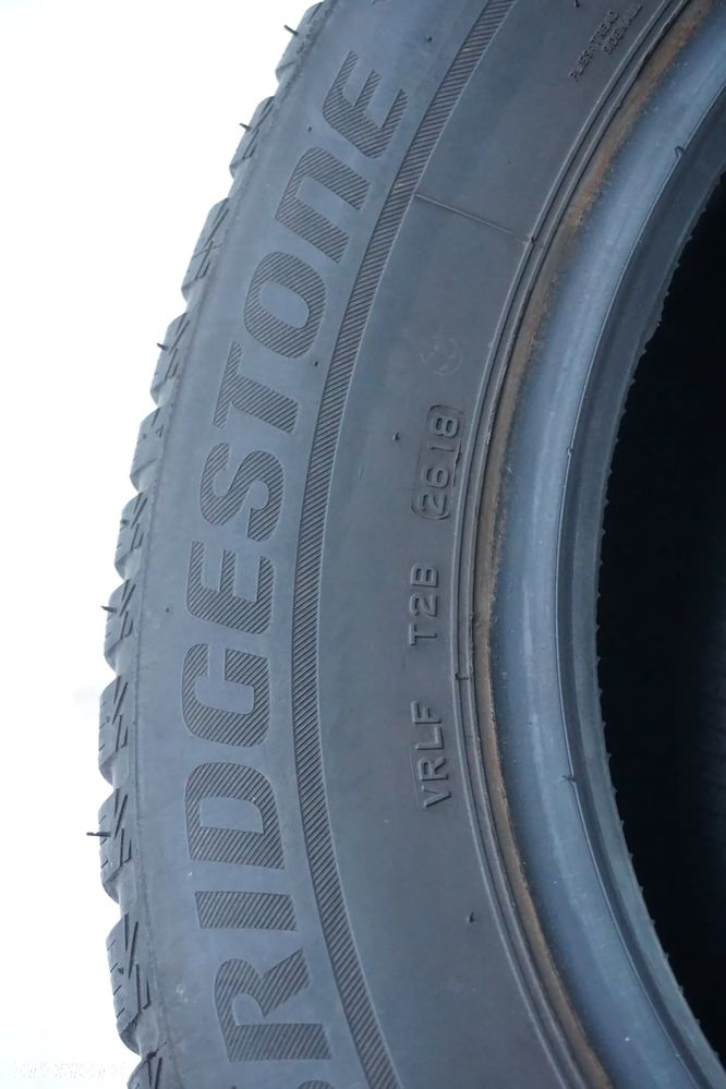 215 65 17 Bridgestone blizzak LM001 - 8