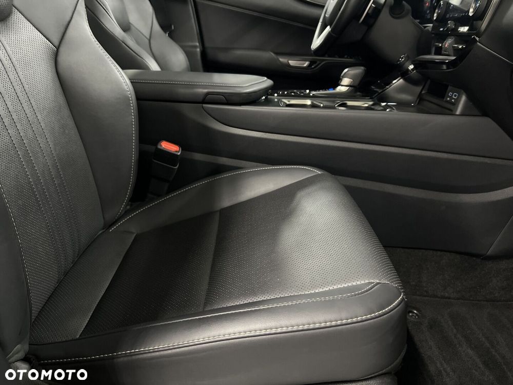 Lexus NX 350h Business AWD - 16