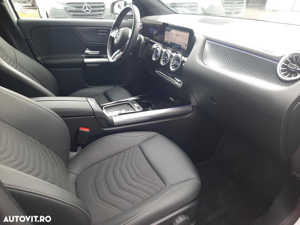 Mercedes-Benz GLA 250 e - 14