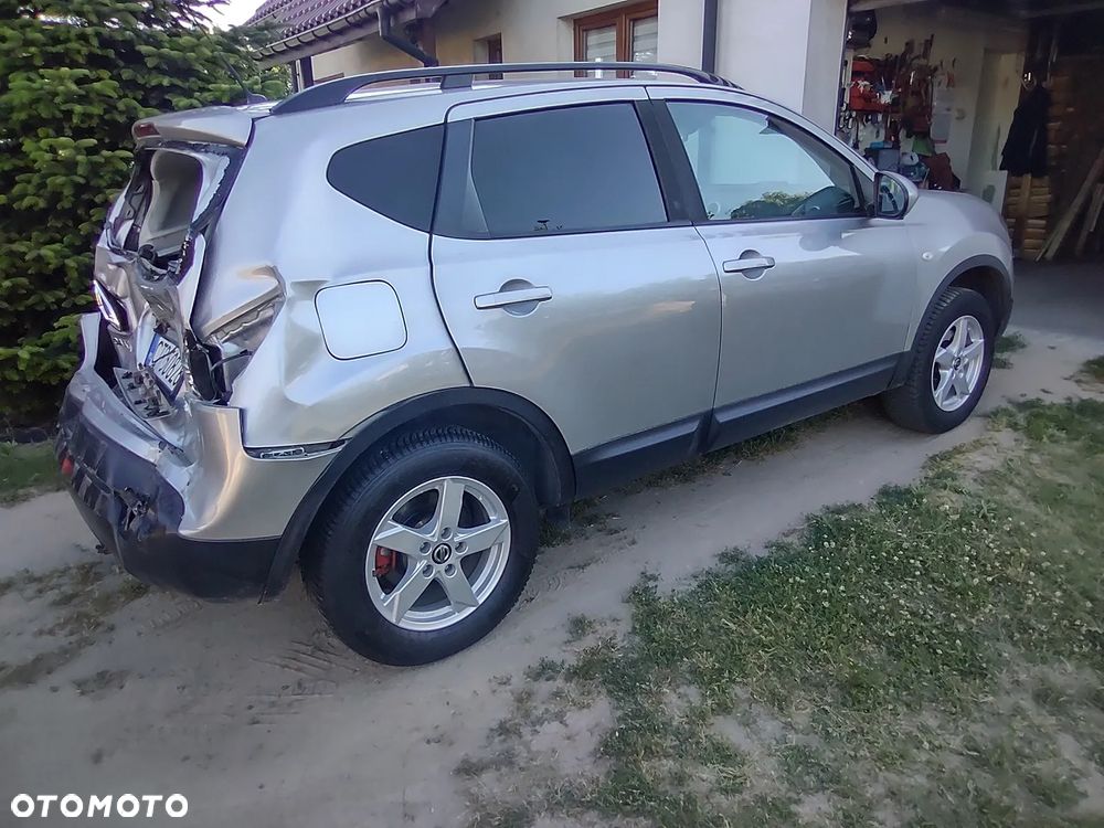 Nissan Qashqai 2.0 4x4 360 - 4