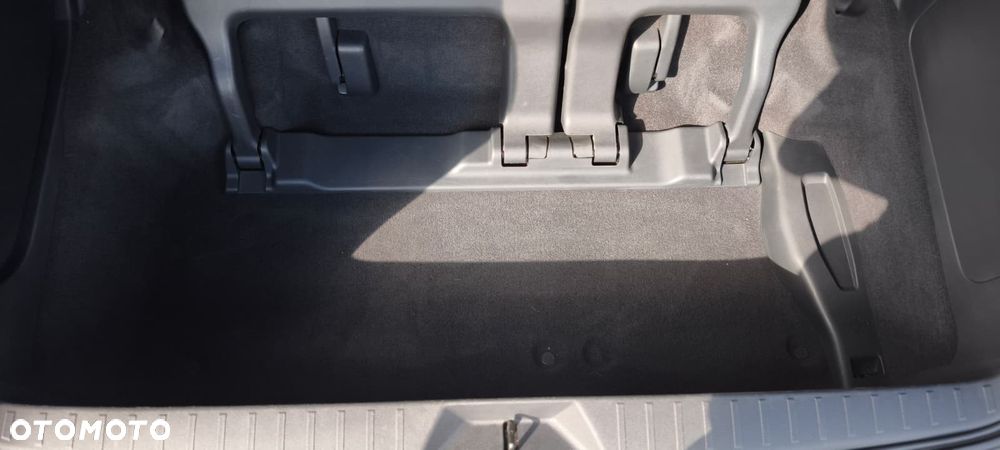 Toyota Sienna - 30
