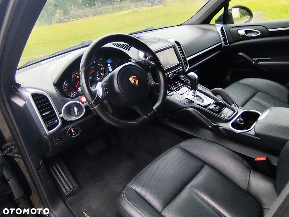 Porsche Cayenne Platinum Edition - 21