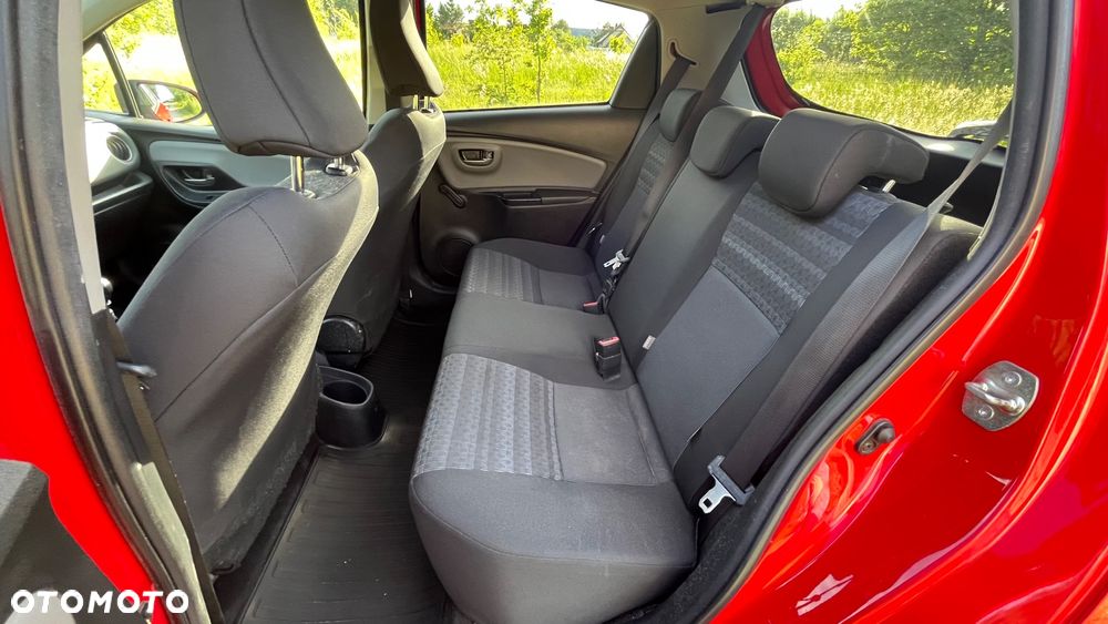 Toyota Yaris 1.33 Premium - 14