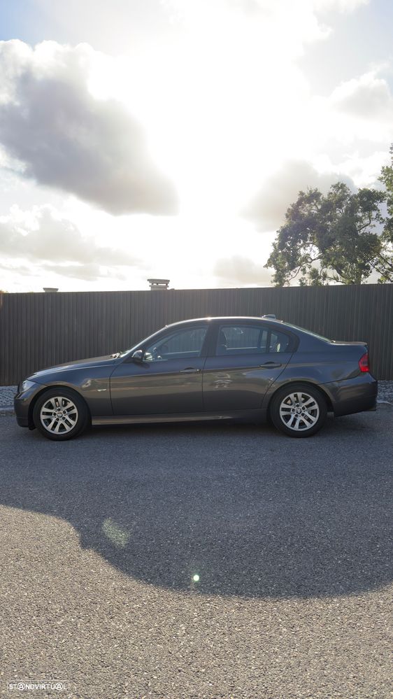BMW 320 d - 5