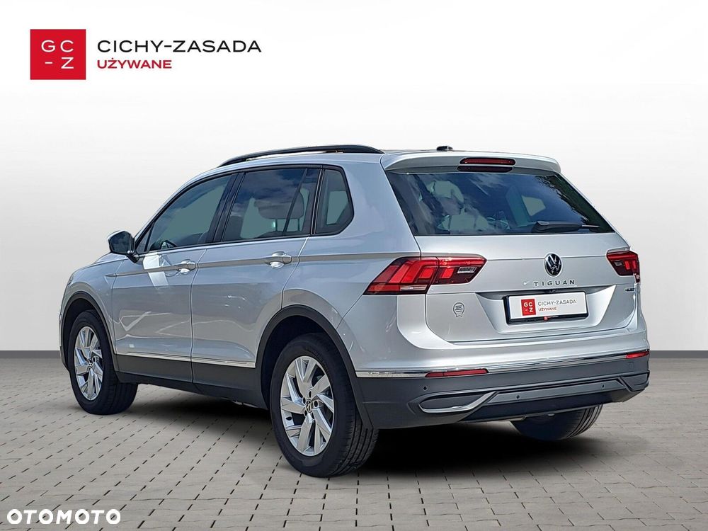 Volkswagen Tiguan - 7
