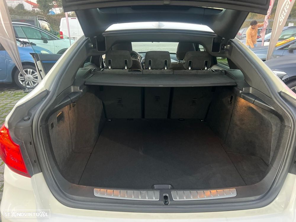 BMW 318 Gran Turismo - 14