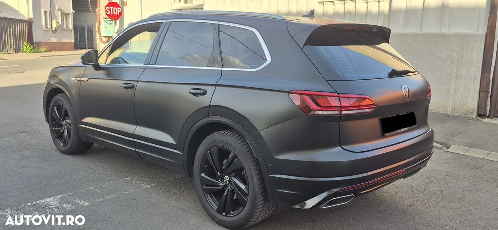 Volkswagen Touareg - 4
