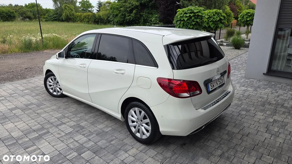 Mercedes-Benz Klasa B 200 (BlueEFFICIENCY) 7G-DCT - 17