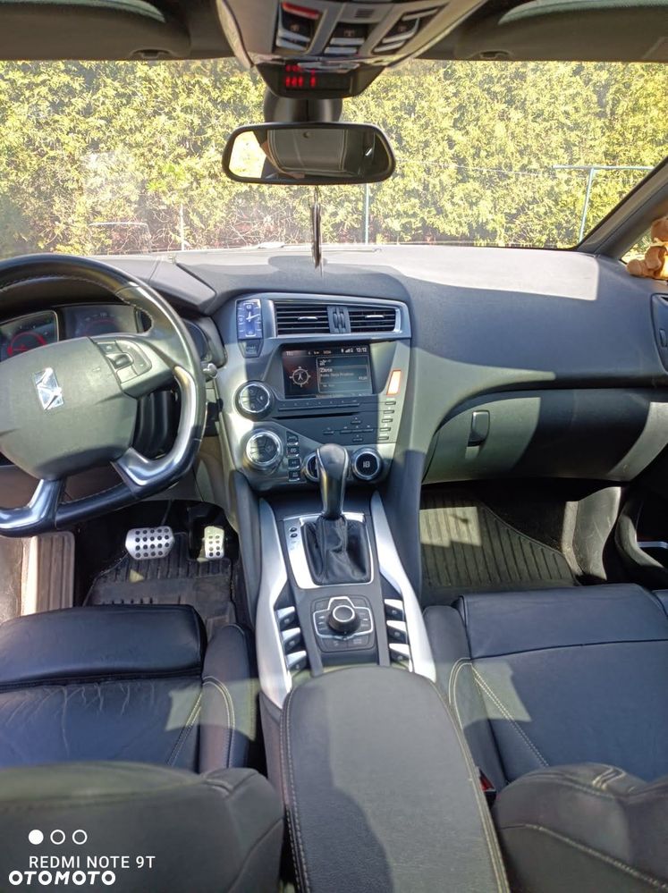 Citroën DS5 HDi 165 SportChic - 21