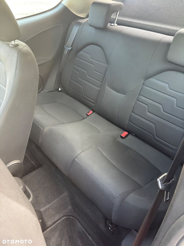 Alfa Romeo Mito 1.4 8V - 8