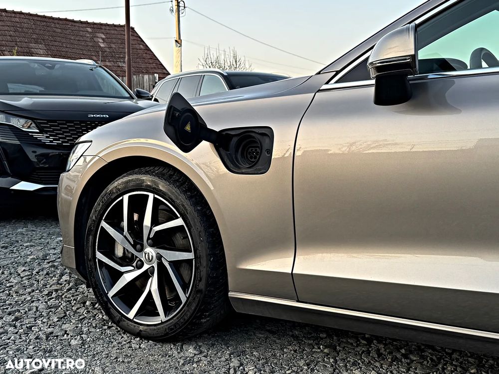 Volvo V60 T8 AWD Recharge Geartronic Inscription - 25