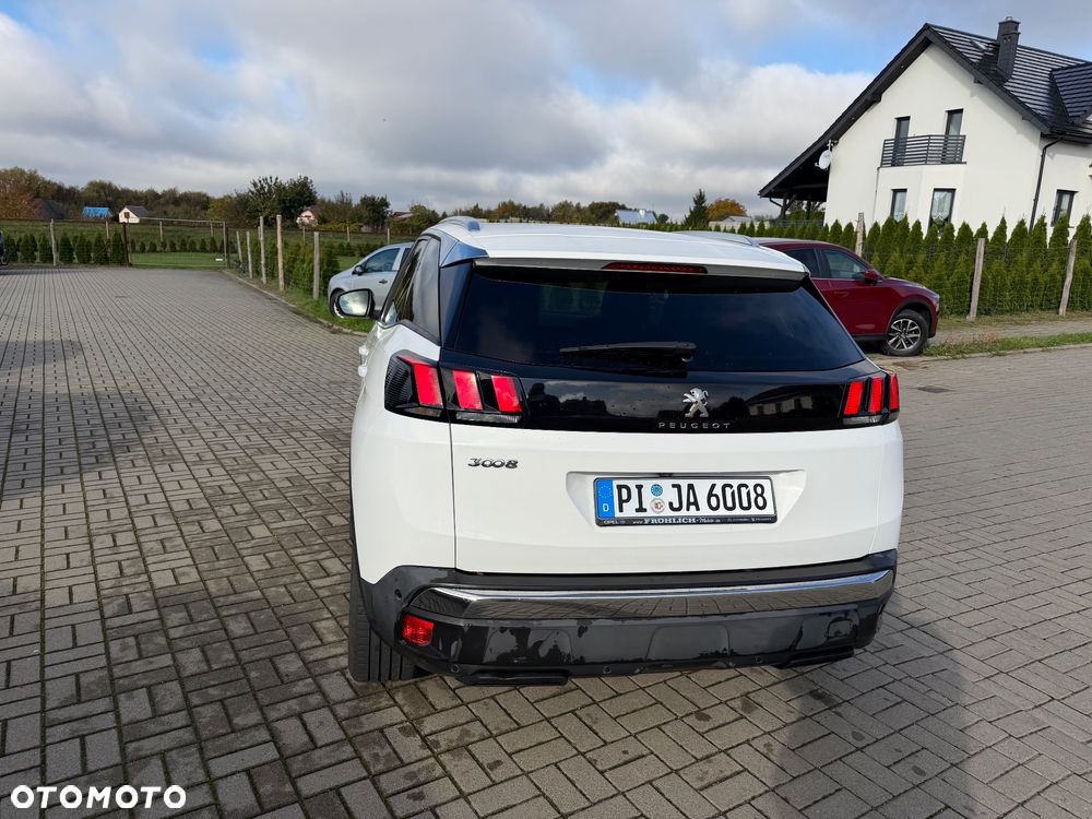 Peugeot 3008 HDi FAP 150 Platinum - 11