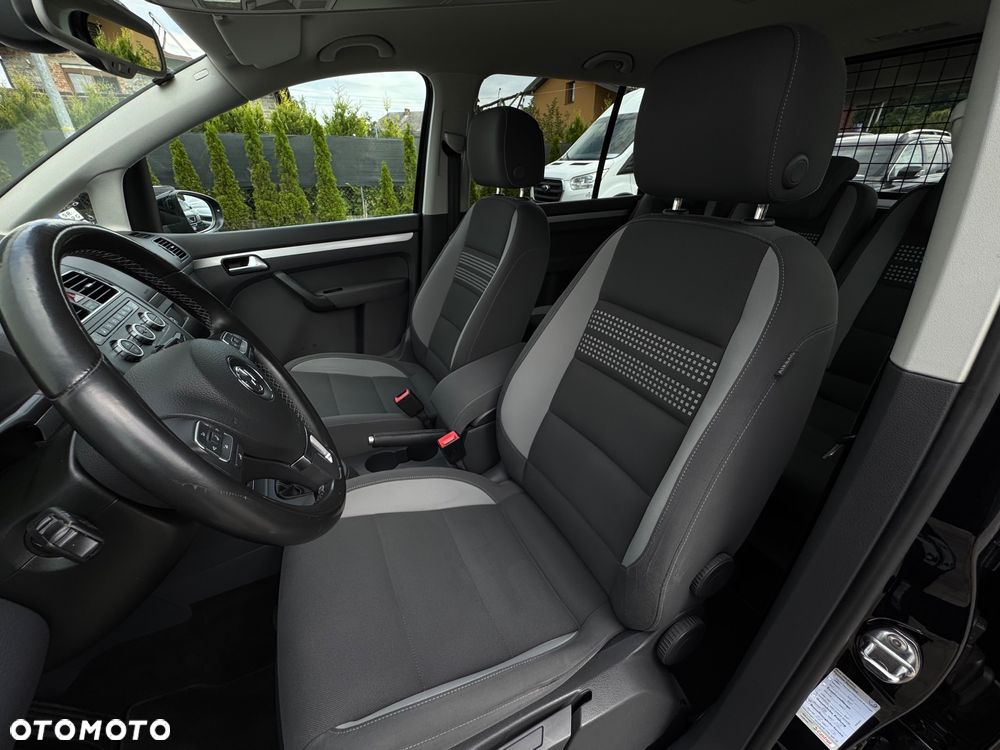 Volkswagen Touran 2.0 TDI DPF BlueMotion Technology Life - 14