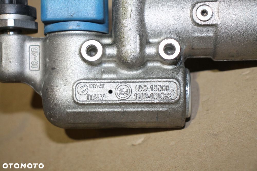 volvo reduktor parownik rozdzielacz ciśnienia gazu cng 110r-000082 - 4