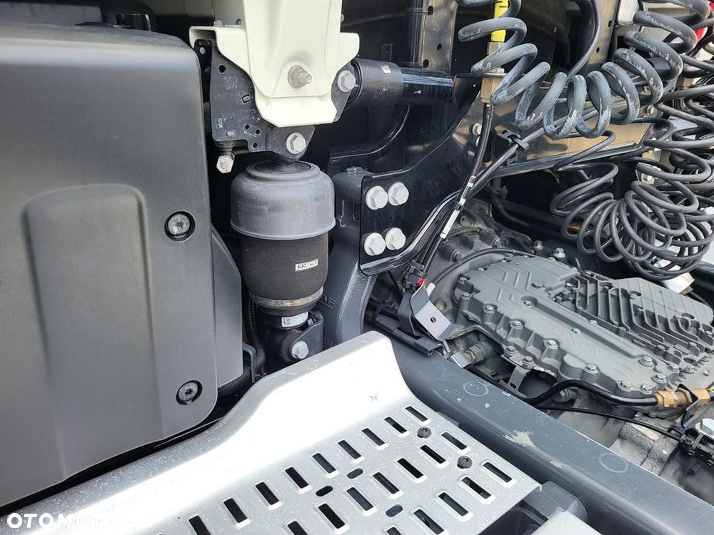 DAF FT XF 480 - 9