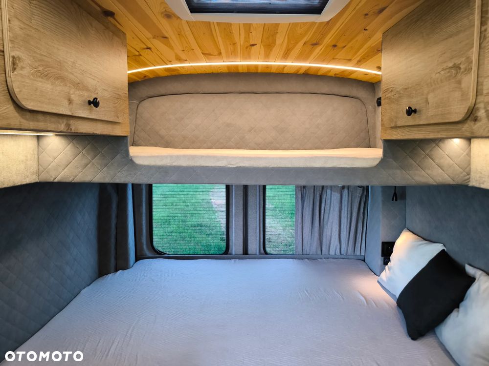 Ford Transit - 11