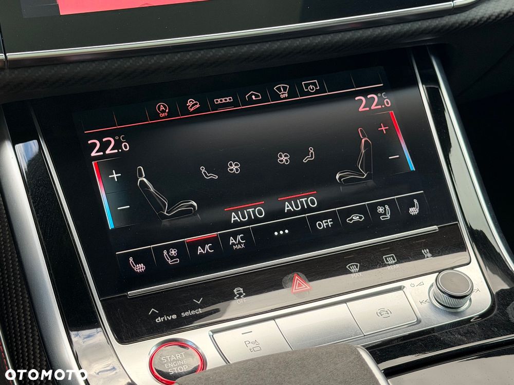 Audi RS Q8 - 16