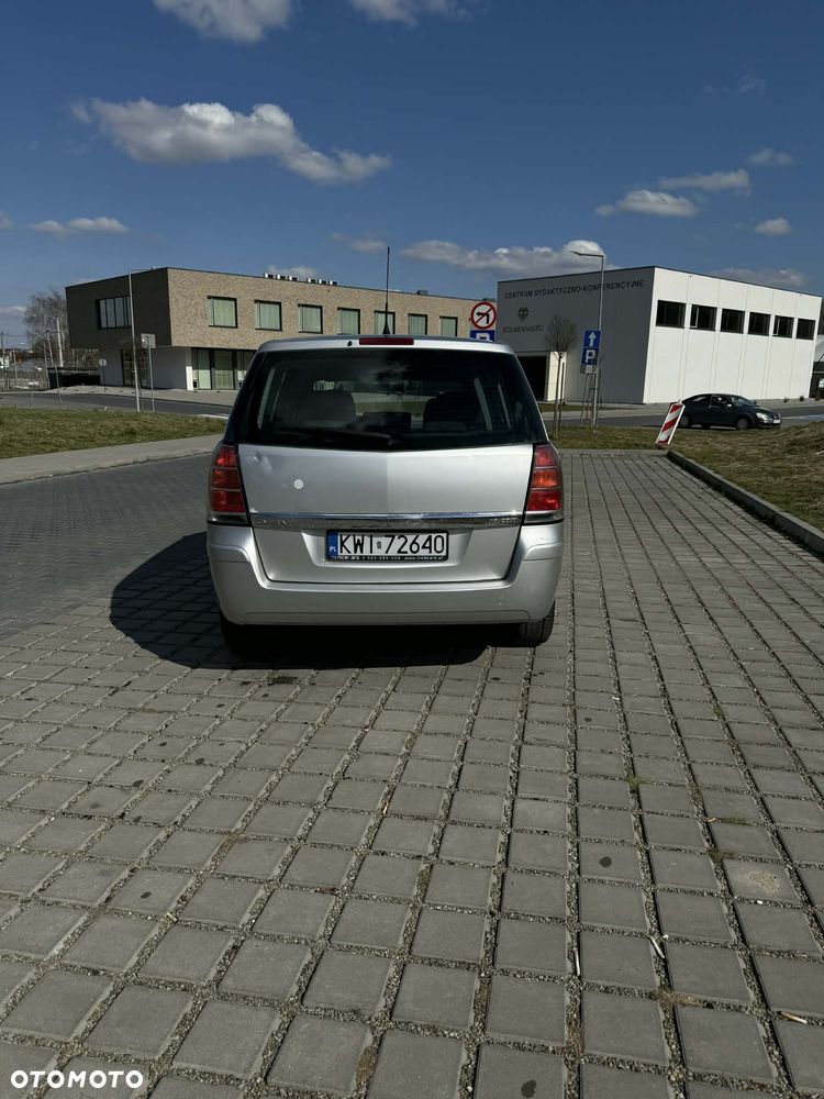 Opel Zafira 1.9 CDTI Cosmo - 6