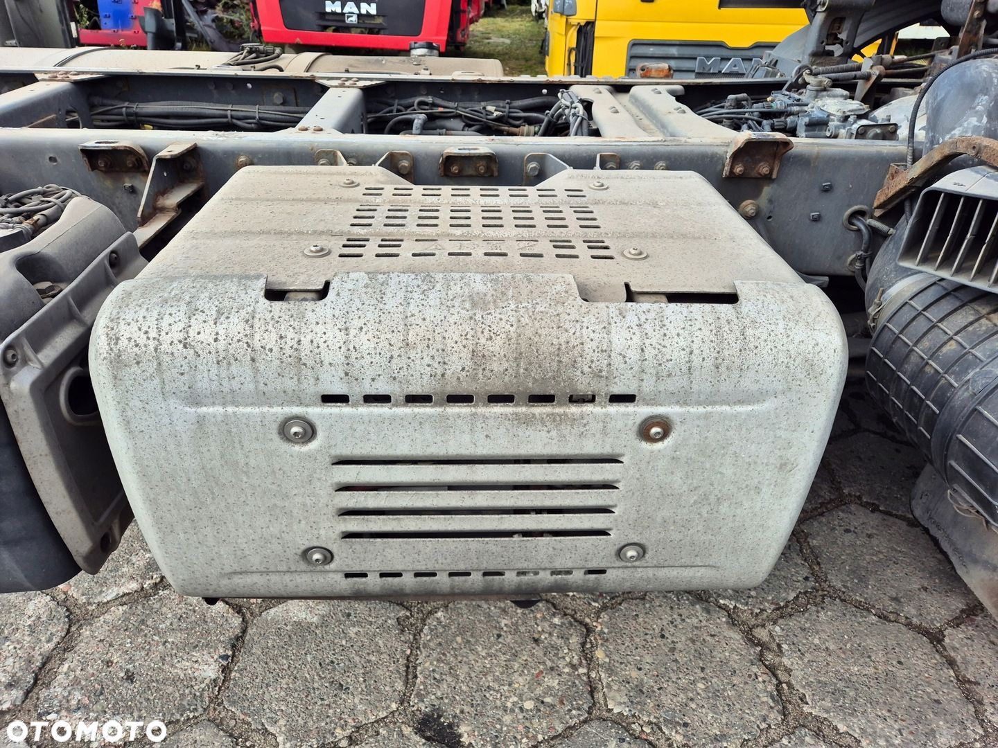 TŁUMIK KATALIZATOR SCR DAF LF EURO 6 2015 ROK - 1