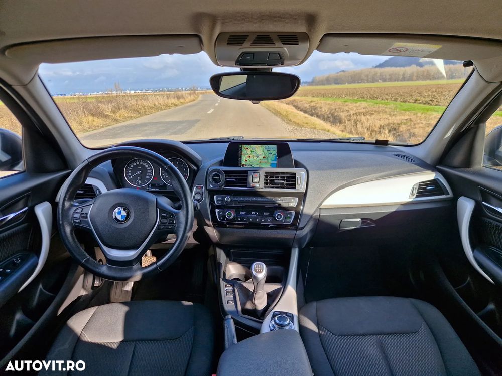 BMW Seria 1 120i Standard - 5