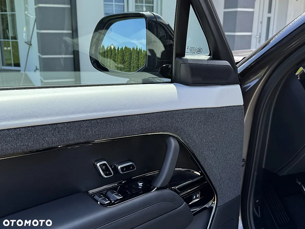 Land Rover Range Rover Sport - 25