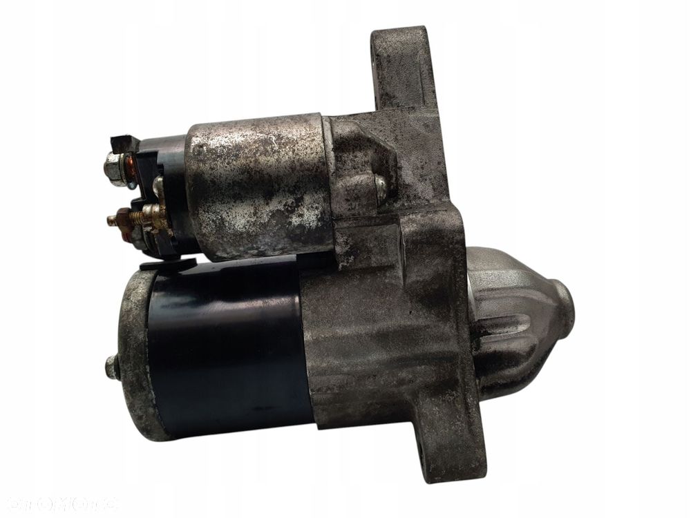 ROZRUSZNIK Nissan Qashqai 1.6 16v Zamiennik 19137N AAN22J2 - 2