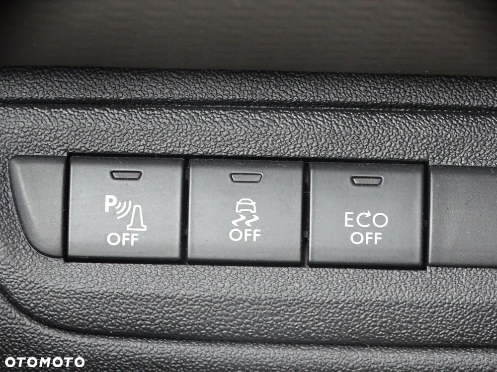 Peugeot 2008 PureTech 110 Stop&Start Allure - 27