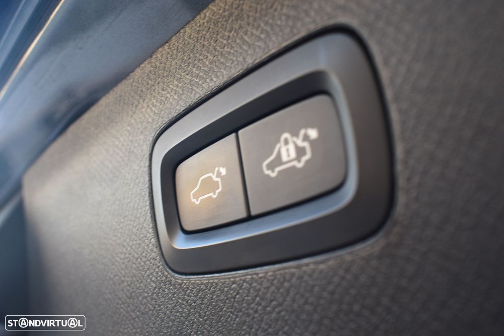 Volvo XC 90 2.0 D4 Inscription - 17