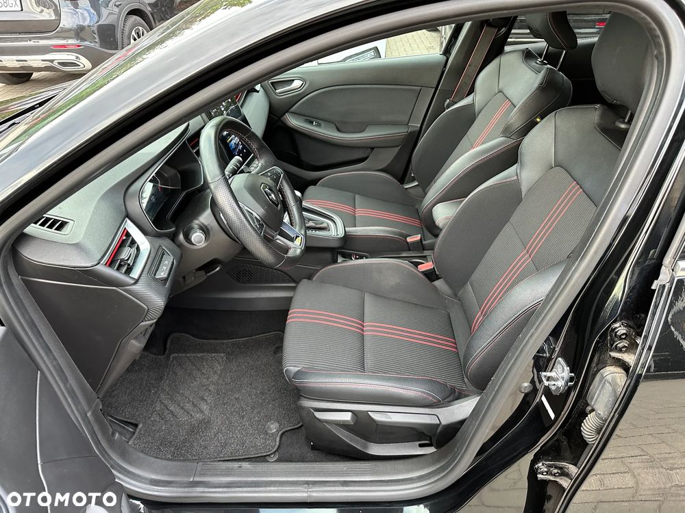 Renault Clio - 22