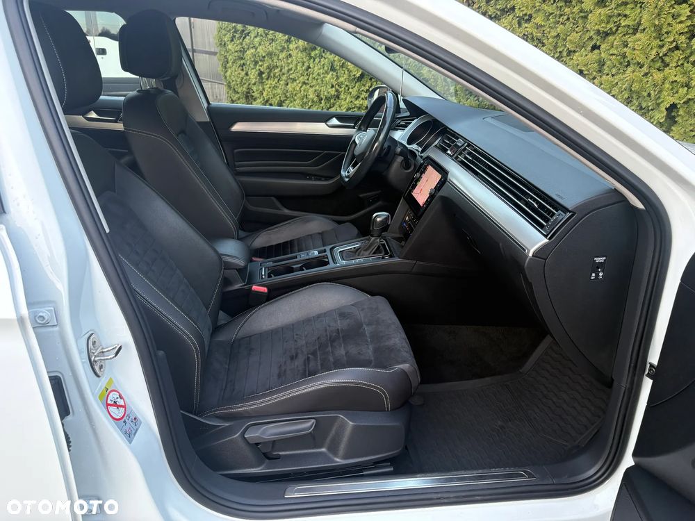 Volkswagen Passat 2.0 TDI 4Mot Elegance DSG - 16