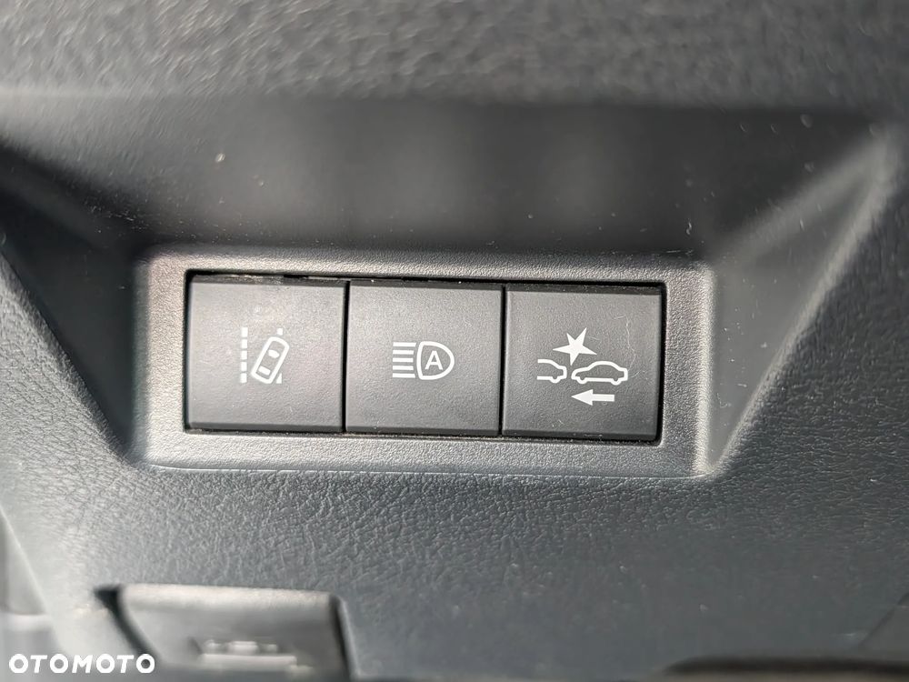 Toyota Yaris Hybrid 100 Premium - 28