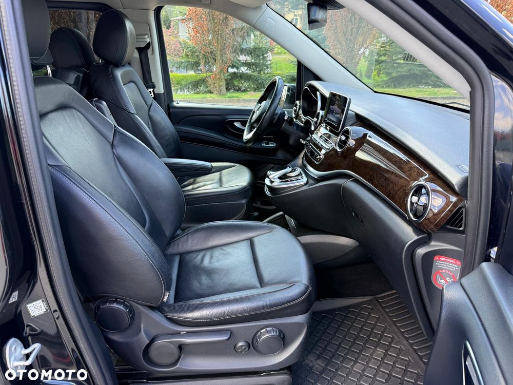 Mercedes-Benz Klasa V 250 (BlueTEC) d lang 7G-TRONIC - 22