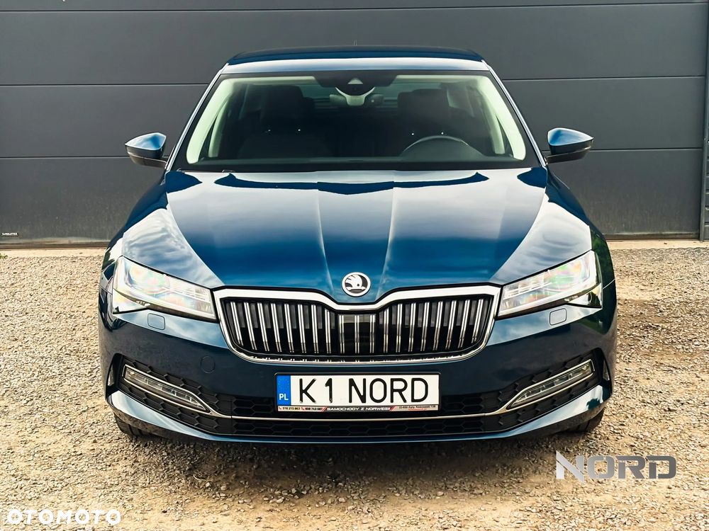 Skoda Superb 2.0 TSI DSG Style - 4
